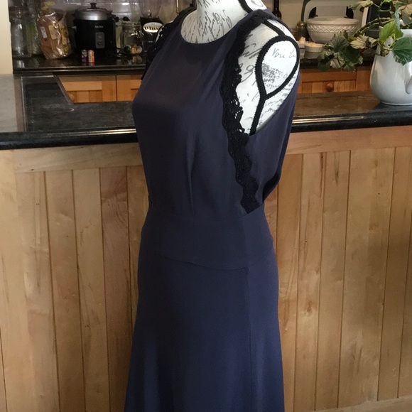 Aritzia, Wilfred, Sleeveless Beautiful Blue Dress - Picture 8 of 11